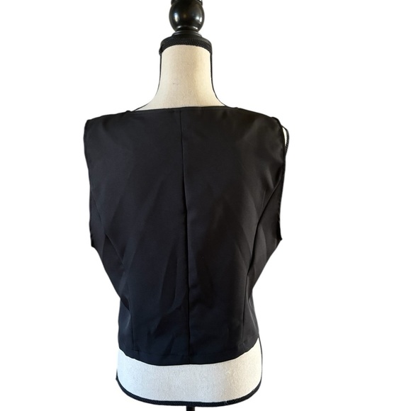 SHEIN Black Button-Up Vest - Picture 4 of 4